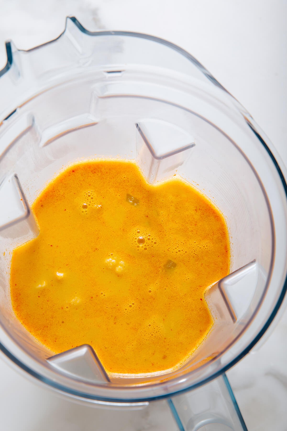 curried cauliflower soup in blender